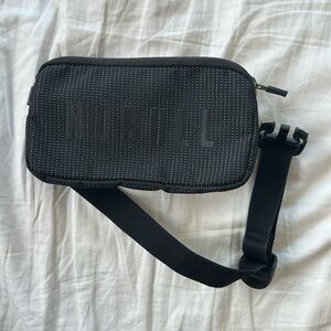 NOBULL running belt black reflective